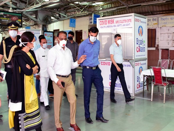 Jammu and Kashmir LG Girish Chandra Murmu visits Jammu Railway station on Saturday Jammu and Kashmir LG Girish Chandra Murmu visits Jammu Railway station on Saturday