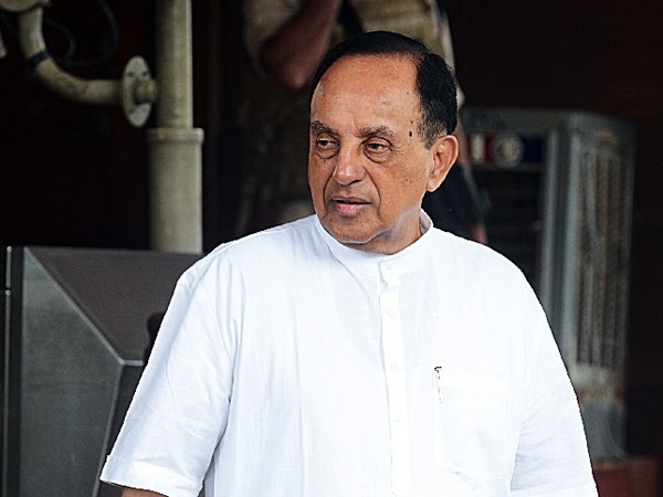 BJP leader Subramanian Swamy (file photo) BJP leader Subramanian Swamy (file photo)
