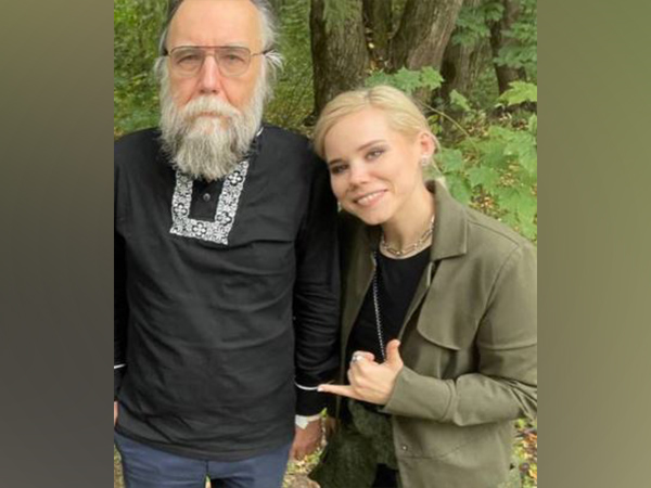 Russian political philosopher and close aide of Putin, Aleksander Dugin along with his daughter Daria Dugina (Photo Credit: Twitter)