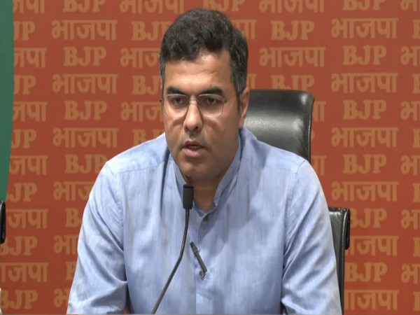 BJP leader Parvesh Varma (Photo:Twitter/BJP)