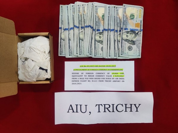 Foreign currency notes seized by Air Intelligence Unit at Trichy Airport (Photo/ANI)