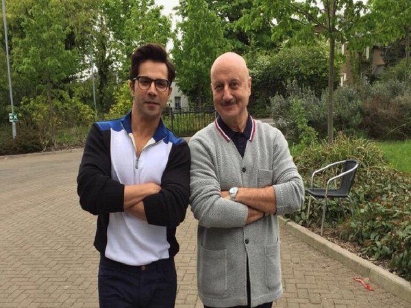 Varun Dhawan and Anupam Kher (Image source: Instagram)