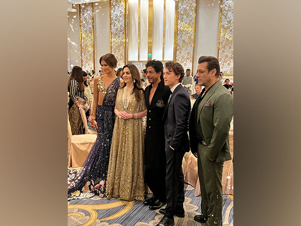 Salman Khan and SRK with Tom Holland (Image source: Instagram)