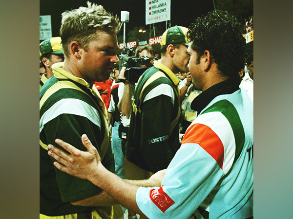 Shane Warner with Sachin Tendulkar (Photo: @icc/X)
