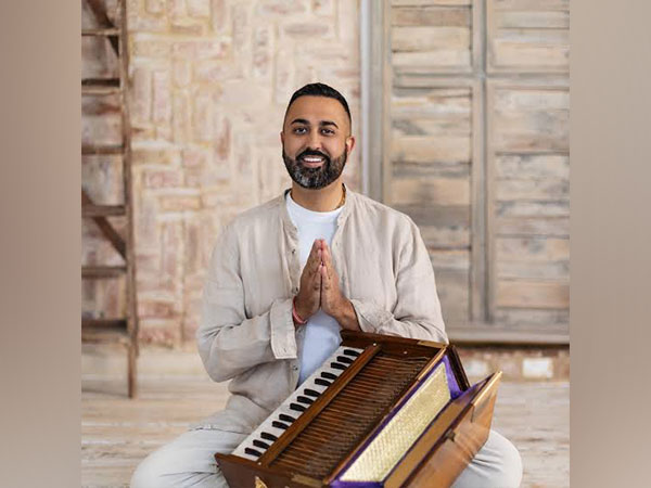 Kirtan maestro Radhika Das (Image source: Instagram)