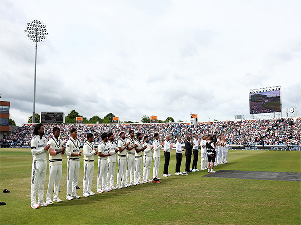 India and England team (Photo: X/BCCI) 