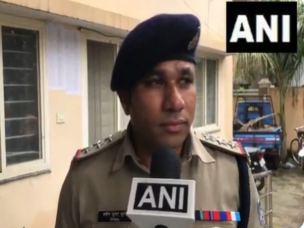 In-Charge of Adhartal Police Station in Jabalpur, Praveen Kumar Kumre (Photo/ANI)