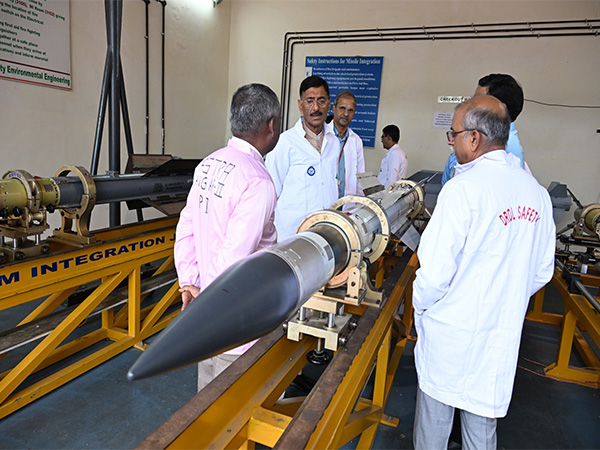 Raksha Rajya Mantri Sanjay Seth visited DRDO's Dr APJ Abdul Kalam Missile Complex in Hyderabad (Picture from Ministry of Defence's press release)