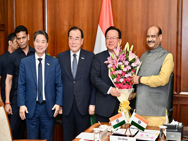 Om Birla meets Special envoys from South Korea (Photo/@ombirlakota)