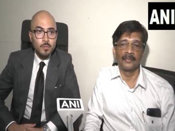 Director of UAE-India CEPA Council Ahmed Aljneibi and AIC-MFIE-IM-BHU Professor-in-Charge PV Rajeev address media after signing MoU to boost startup collaboration, in Varanasi (Photo/ANI)