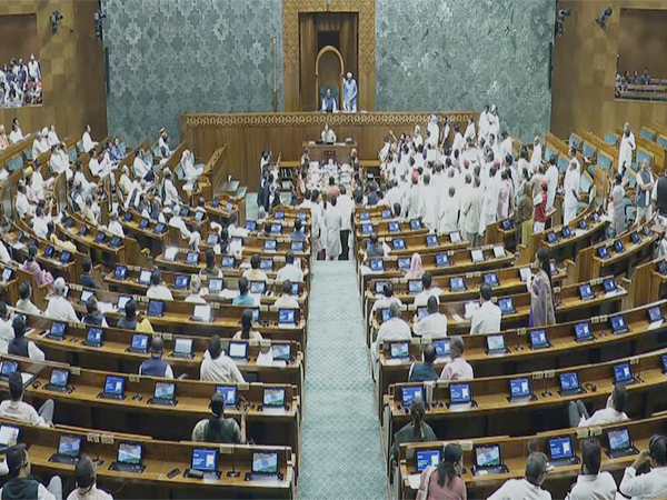 Ruckus in Lok Sabha as Opposition MPs resort to sloganeering. (Photo credit/Sansad TV)