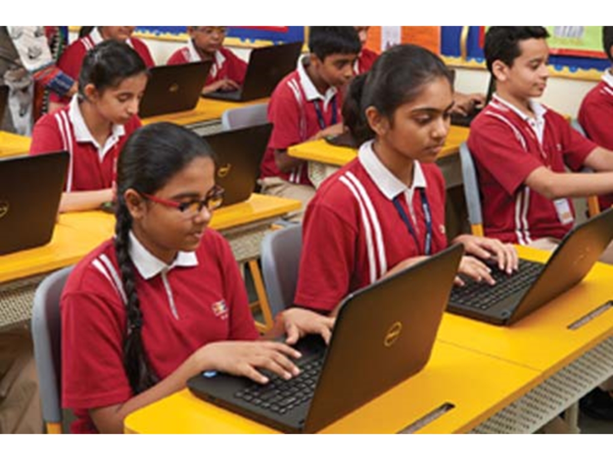 What Helps Students Consistently Excel in Their 10th Board Exams?