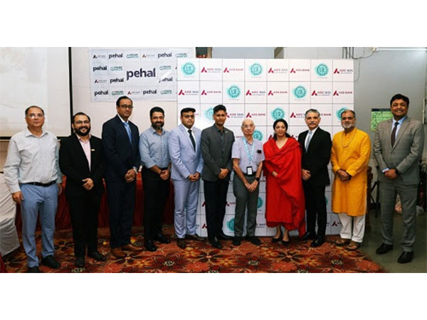 Axis Max Life, Axis Bank, Learning Space Foundation and Patuck Polytechnic Institute dignitaries at the launch of Axis Max Life Udaan Youth Empowerment Program