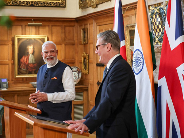 Prime Minister Narendra Modi and UK Prime Minister Keir Starmer (Image: X@DrSJaishankar)