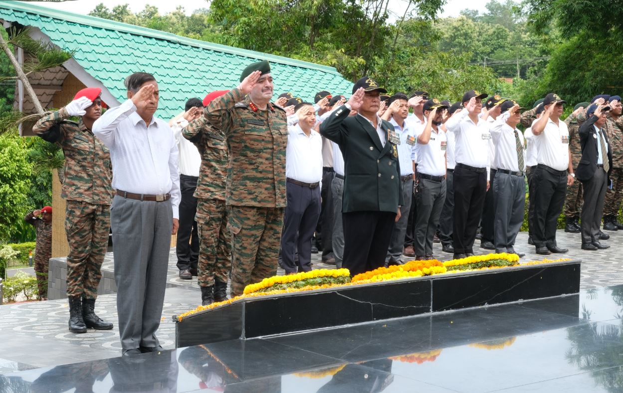 Indian Army commemorate Kargil Vijay Diwas (Photo/X: @Spearcorps) 