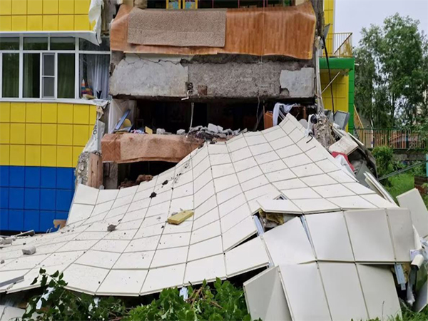 A kindergarten damaged by the earthquake is seen in Petropavlovsk-Kamchatsky, Kamchatka Krai (Image/Reuters)