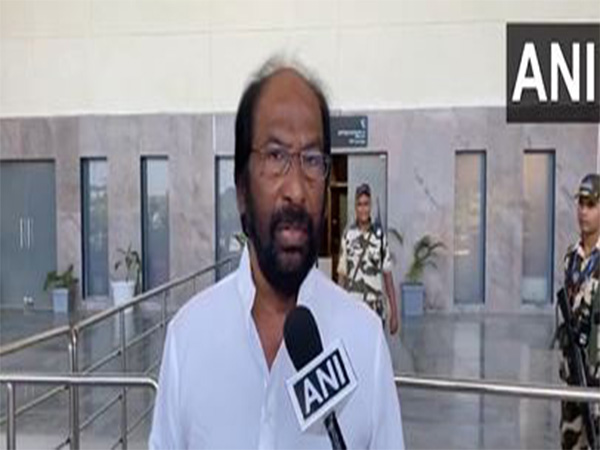 DMK MP Tiruchi Siva (File Photo/ANI)