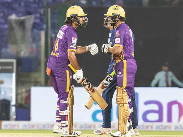Players in action (Photo: DPL)