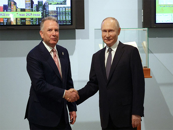 US special envoy Steve Witkoff meets Russian President Vladimir Putin in Moscow for talks on the Ukraine conflict ahead of the White House ceasefire deadline (Photo/Reuters)
