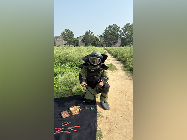 IED recovered in Punjab's Tarn Taran (Photo/Punjab Police) 