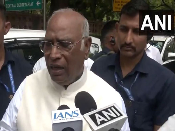 Congress National President Mallikarjun Kharge (Photo/ANI)