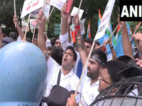 NSUI workers march from their headquarters to Jantar Mantar protesting Rahul Gandhi's "vote chori" allegations (Photo/ANI)