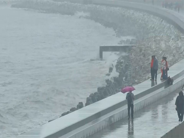 Visual from Marine Drive in Mumbai (Photo/ANI)
