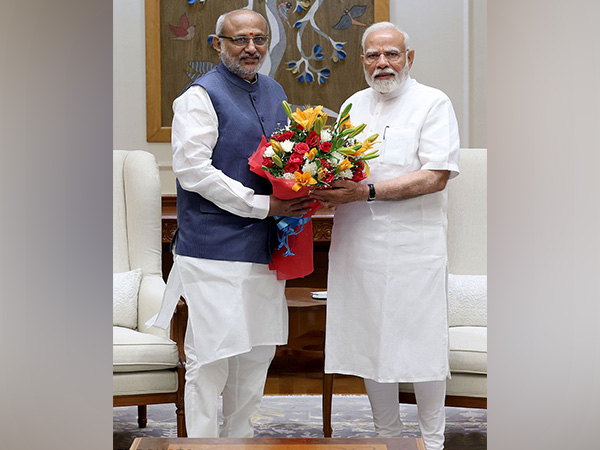 NDA member CP Radhakrishnan and Prime Minister Narendra Modi (Photo/ X @narendramodi)