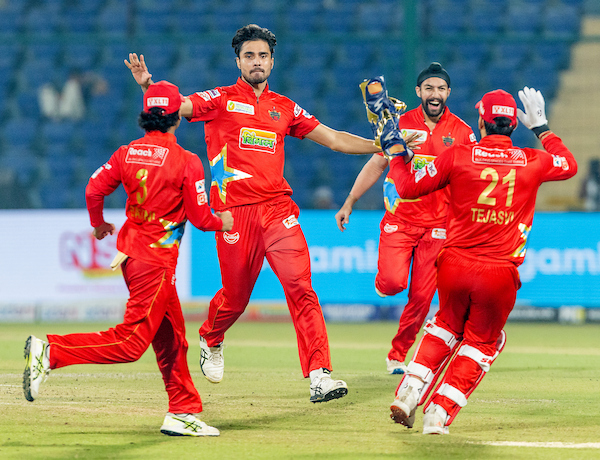 Sumit Kumar celebrating after taking a wicket (Photo: DPL)