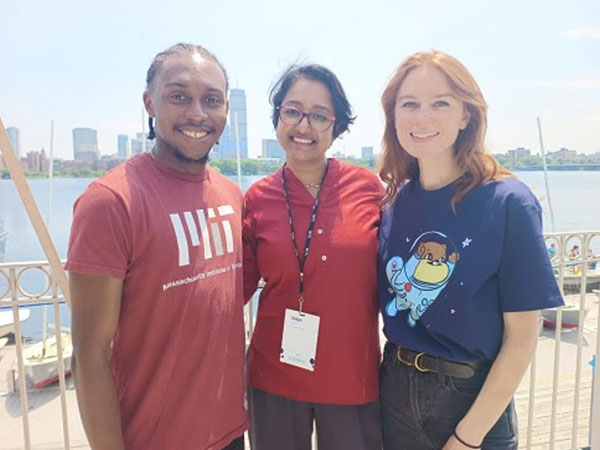 Ms Vidya with Researchers at MIT