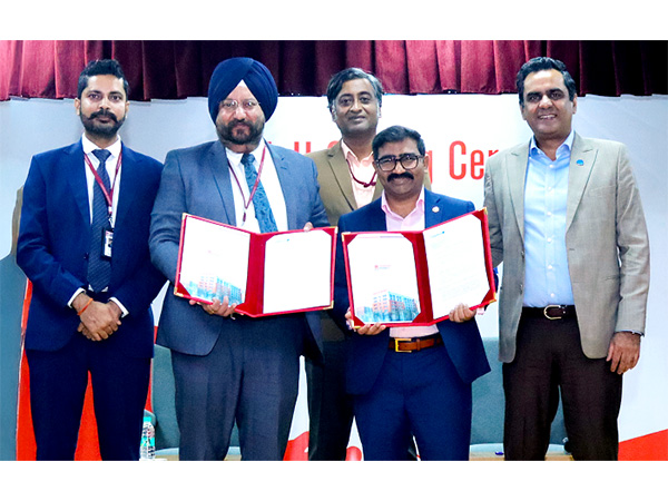 Chandigarh University Officials along with Capgemini Officials during Signing of MoU at Chandigarh University Gharuan Campus