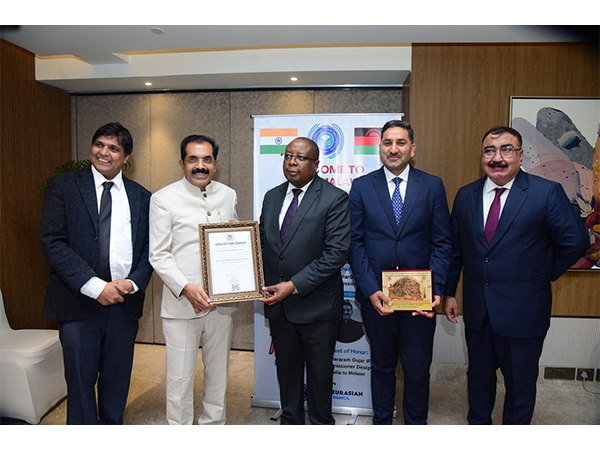 Amraram Gurjar, Leonard Mengezi, reps from India-Commonwealth & India-Africa councils, Asif (IETO), Prakash Soni (INDIA-SADC), Dr P B Boss (Chairman Osaka Group of Companies).