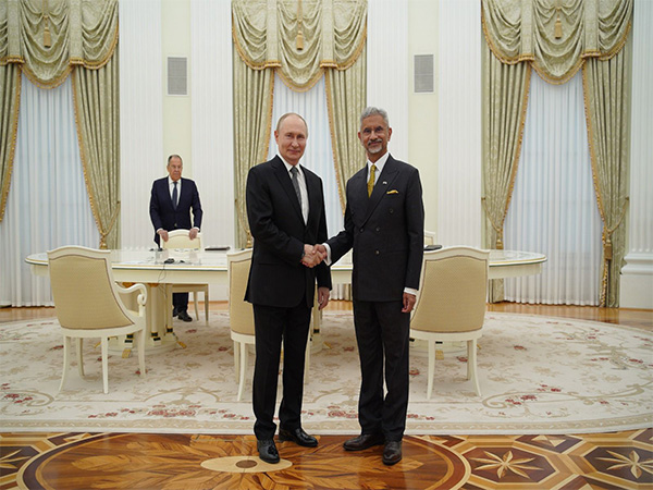 External Affairs Minister SJaishankar called on Russian President Vladimir Putin in Moscow (Photo/Officials)