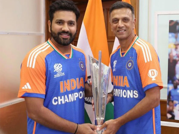 Rohit Sharma and Rahul Dravid (Photo: Instagram/@rohitsharma45)