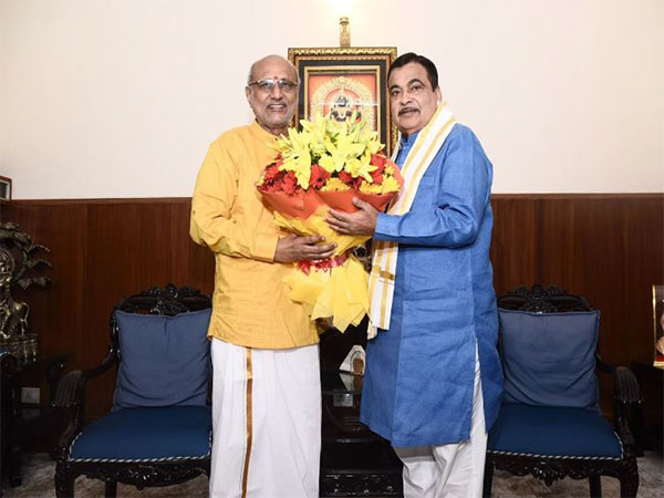NDA Vice-Presidential candidate CP Radhakrishnan meets Union Minister Nitin Gadkari in Delhi (Photo/X: Nitin Gadkari's office)