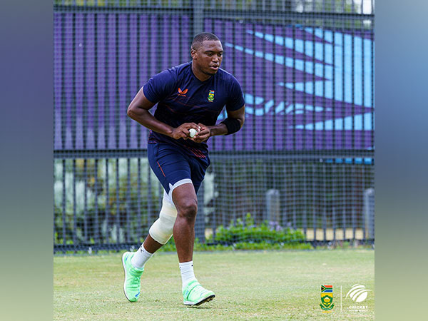Lungi Ngidi (Photo: Twitter@ProteasMenCSA)
