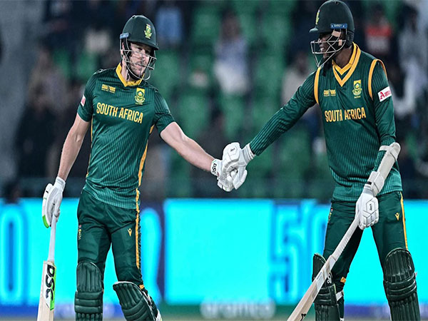David Miller (left) (Photo: ICC website)