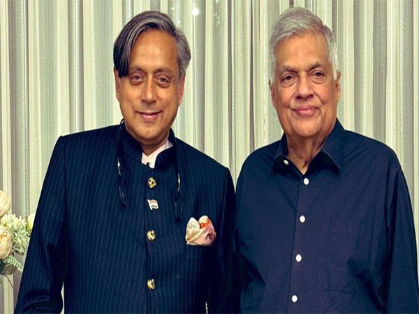  Congress MP Shashi Tharoor and former Sri Lankan President Ranil Wickramasinghe (Photo/X@ShashiTharoor)