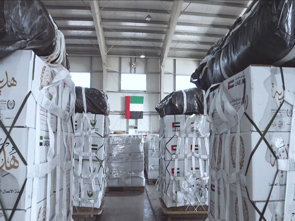 UAE carries out 80th airdrop of humanitarian aid under Birds of Goodness Operation to support Gaza (Photo/WAM)