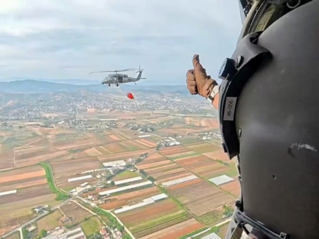 UAE rescue team conducts aerial missions with Black Hawk helicopters to contain raging forest fires in Albania (Photo/WAM)