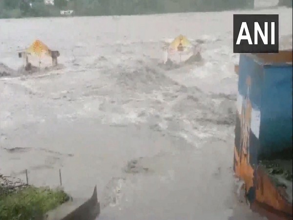 Visuals from Alaknanda river after inceresed water flow (Photo/ANI)