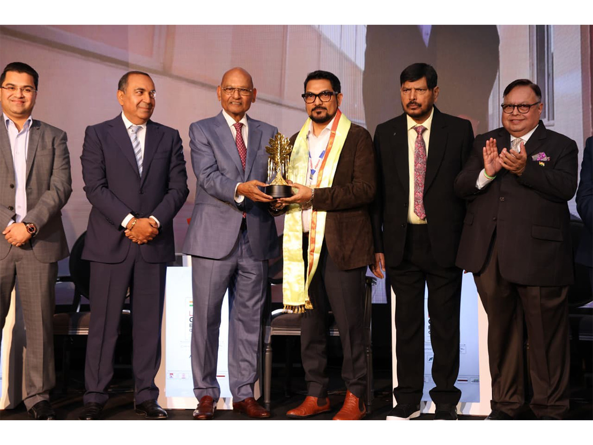 Bharat Bhushan Award Recognizes Dr. Ajeenkya D. Y. Patil's Visionary Leadership and Service to Society