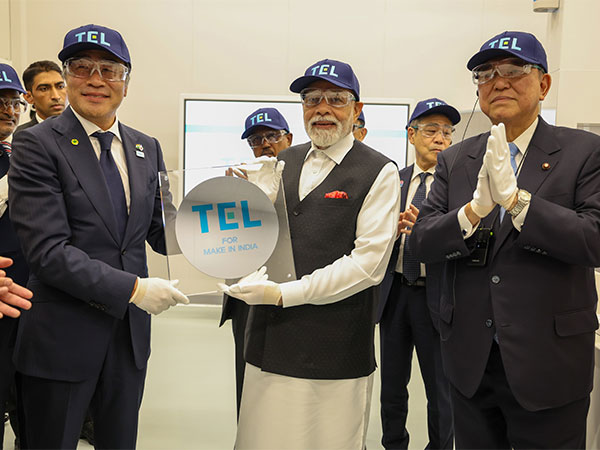 PM Modi at the Tokyo Electron Factory with Japanese PM Ishiba (Photo/ X@NarendraModi)