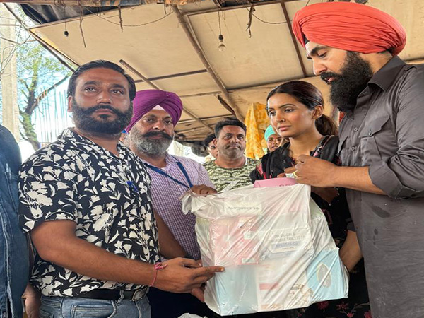 Geeta Basra and Raj Kundra. (Photo/Office of Harbhajan Singh)