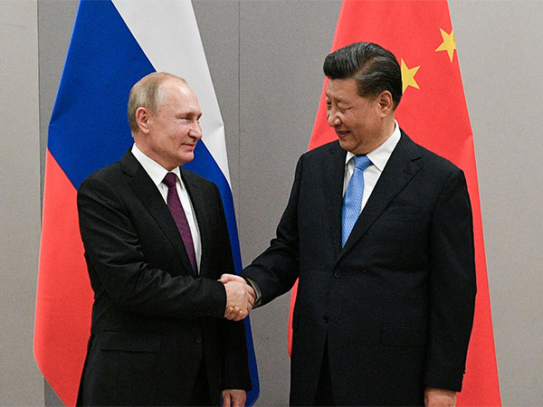 Russian President Vladimir Putin and Chinese President Xi Jinping (Photo/Reuters