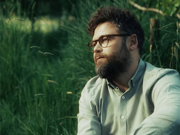 Musician Michael David Rosenberg (Image source: Instagram@passengermusic)