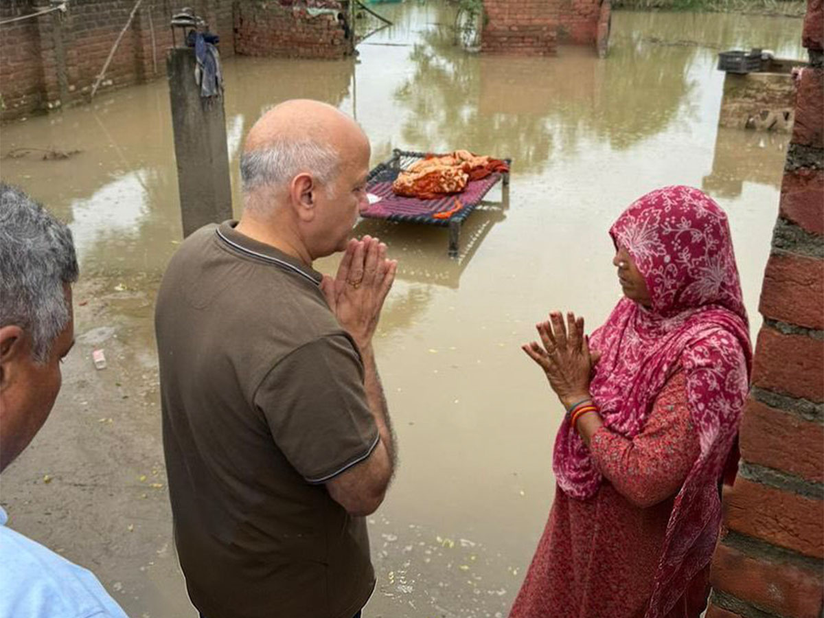 AAP leader Manish Sisodia visits flood affected areas in Gurdaspur (Photo/X @msisodia)