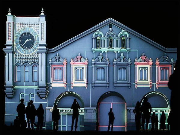 Busta Rhymes, Mohombi, and a Spectacular Light Show: How the First "Proektsiya" Light Festival Took Place in Moscow