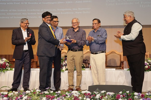 Members of SRM AP leadership, felicitating Prof. V Chandrasekhar on the occasion of Teachers' Day Celebration