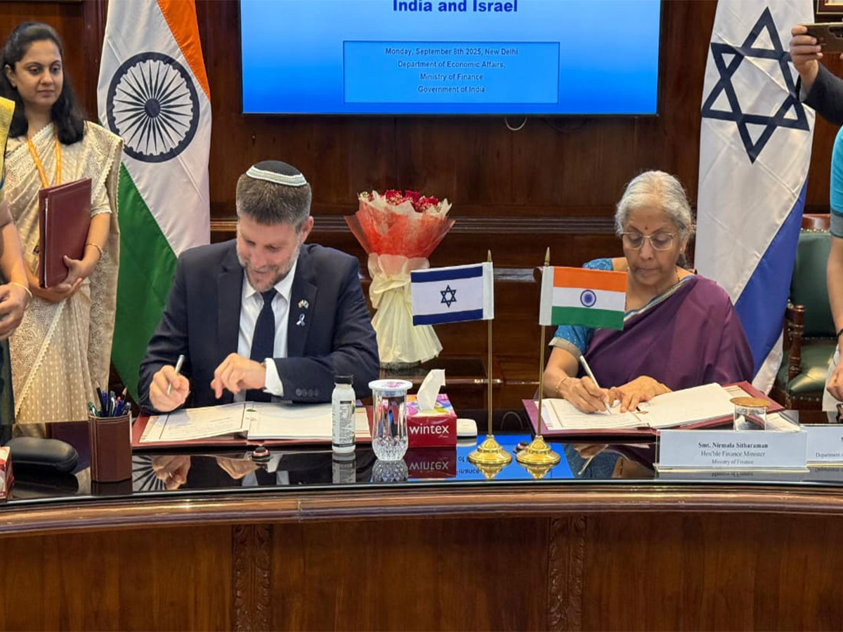 Israel's Finance Minister Bezalel Smotrich and India's Finance Minister Nirmala Sitharaman sign Bilateral Investment Agreement in New Delhi (Image: X/@ReuvenAzar)